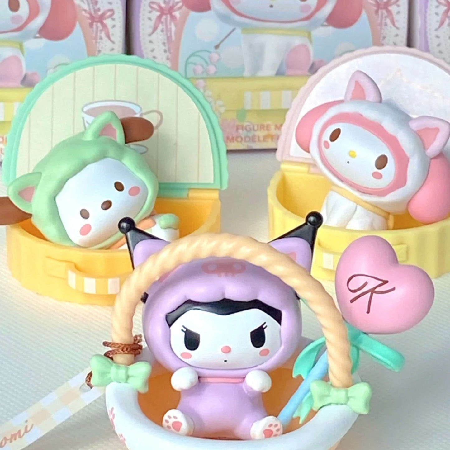 【Restock】Miniso Sanrio Characters Peekaboo Series Blind Box Random Style
