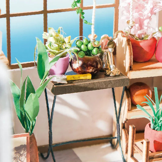 Rolife: Emily's Flower Shop Miniature House