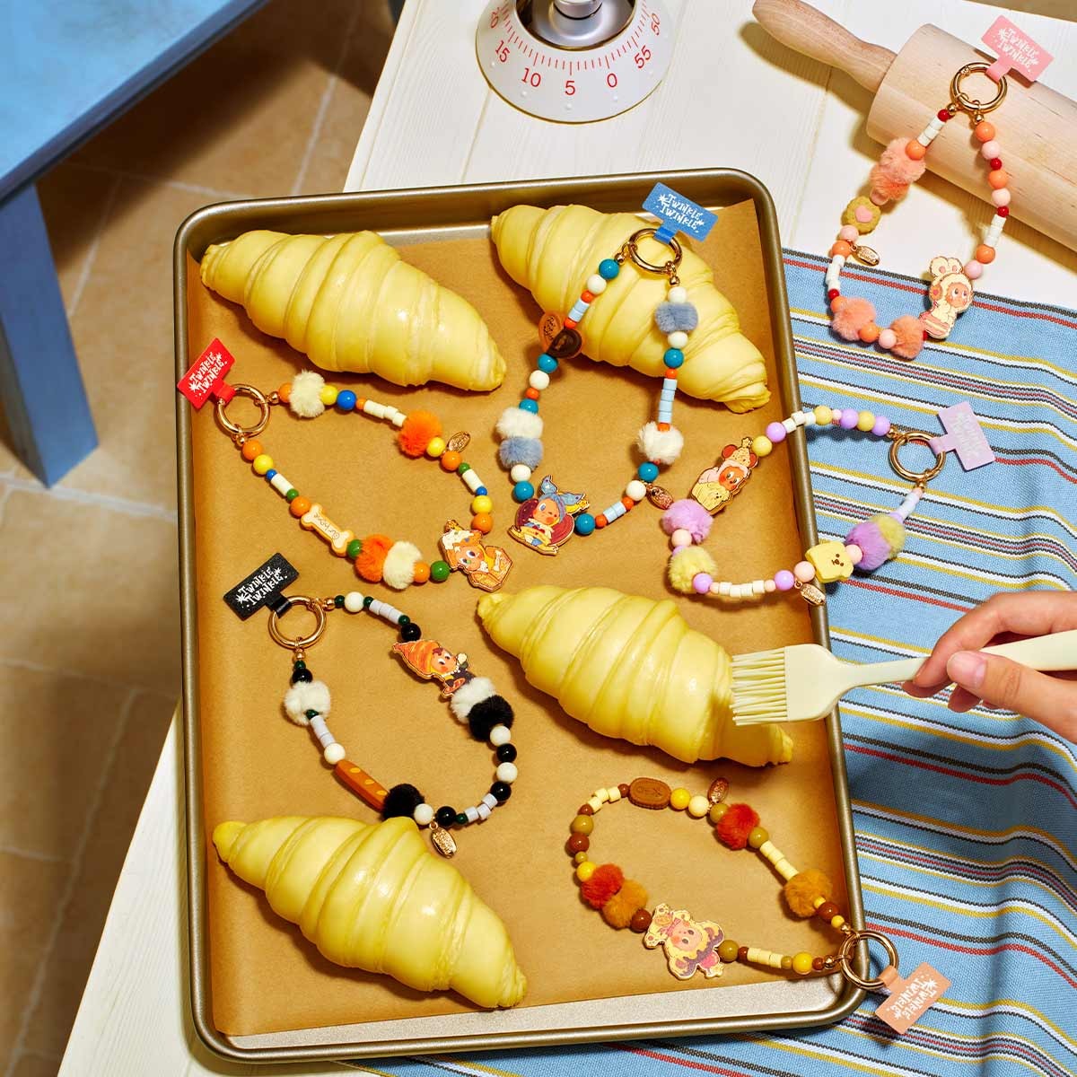 POP MART Twinkle Twinkle Savor the Moment Series-Phone Charm Blind