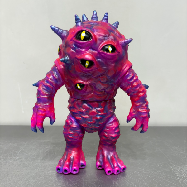 Max Toy Co 20th Anniversary - Custom Artist Eyezons