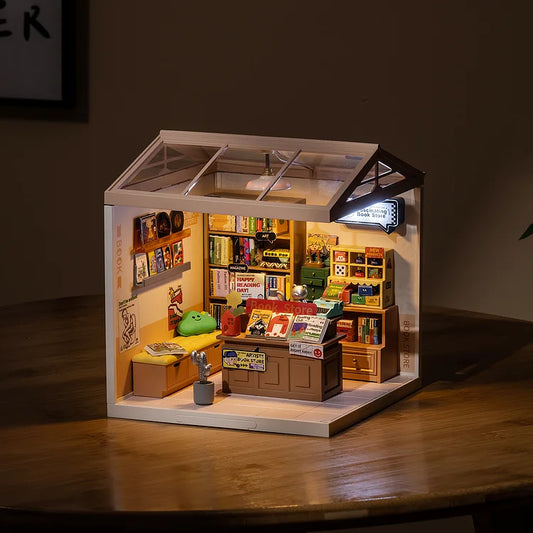 Rolife: Super Store Series Fascinating Book Store DIY Kit