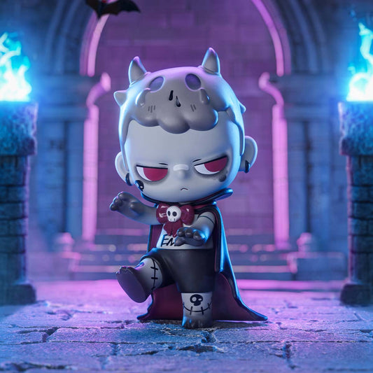 【Limited】POP MART KUBO COUNT DRACULA FIGURE