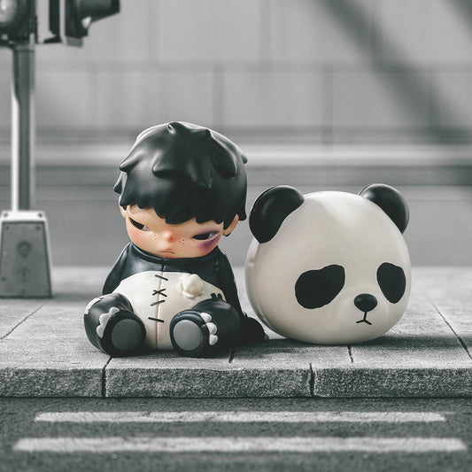 【NEW】POP MART Hirono Doll Panda Figure