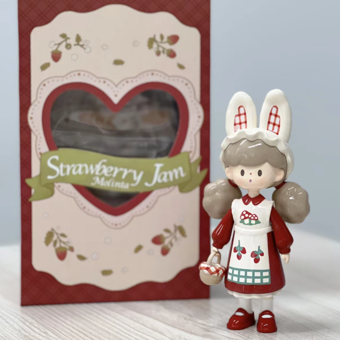 【Limited】 F.UN X Molinta Strawberry Jam Figure