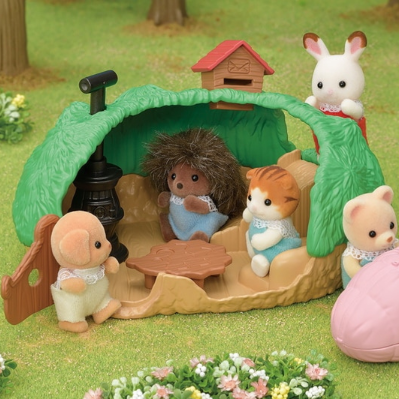 Calico Critters Baby Hedgehog Hideout