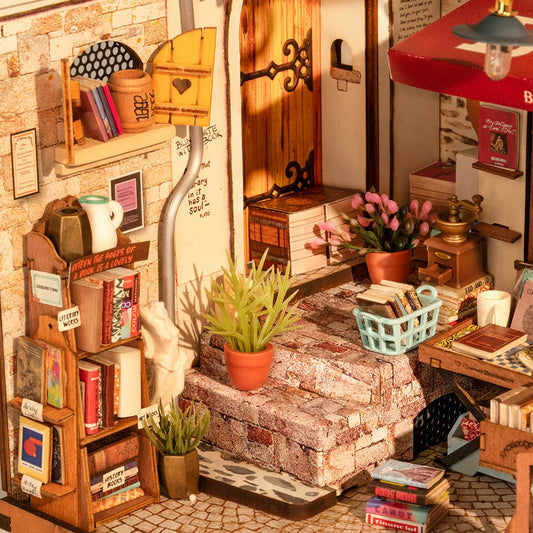 Rolife: Corner Bookstore DIY Miniature House Kit