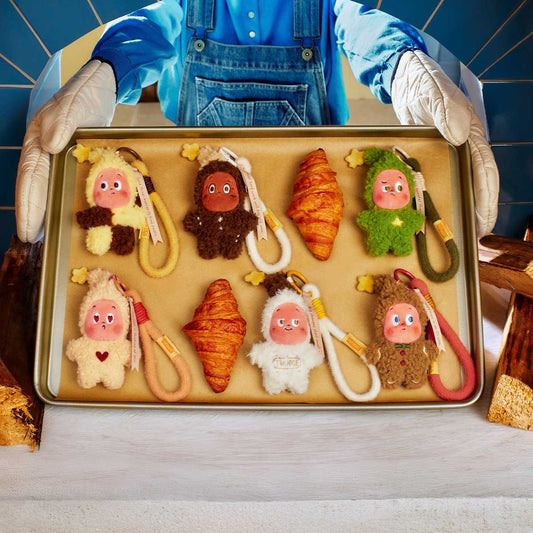 POP MART Twinkle Twinkle Savor the Moment Series-Fresh-Baked Mini Cookies Plush Pendant Blind Box