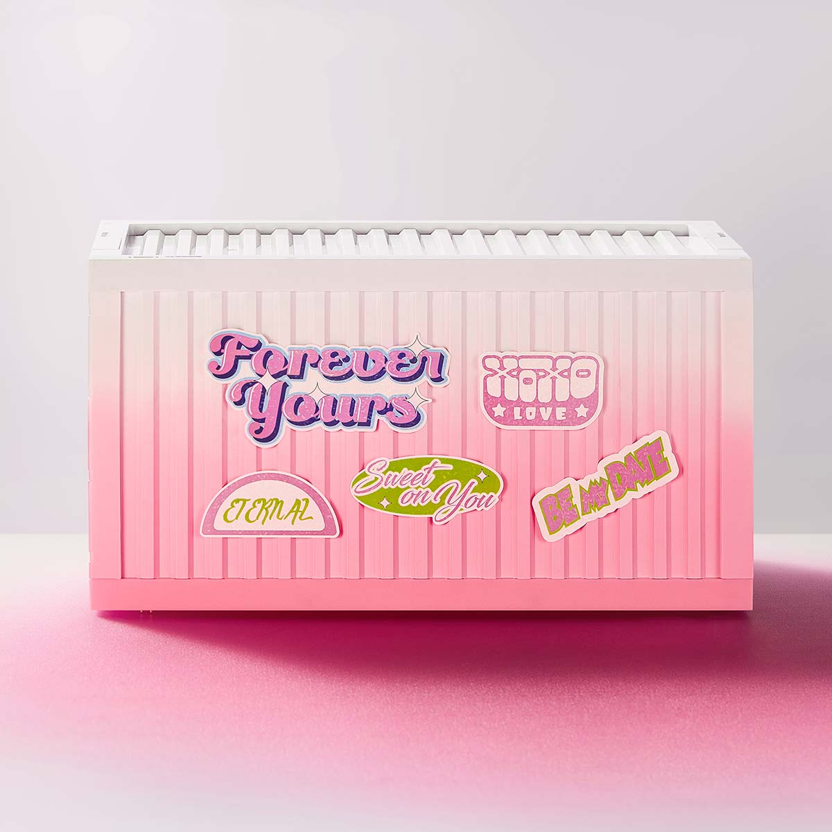 【Limited】POP MART Luminous Display Container (Take My Heart)